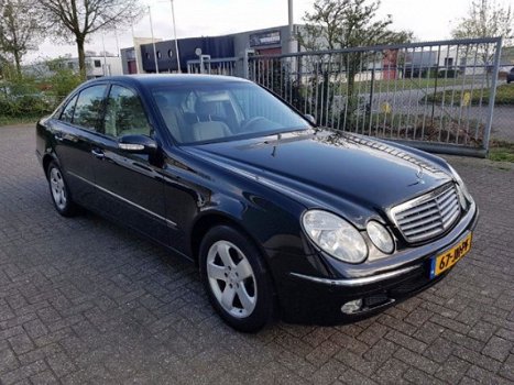 Mercedes-Benz E-klasse - 240 2.6 V6 Eleg. Cruise/Clima/NAP - 1