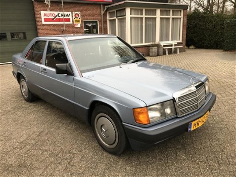 Mercedes-Benz 190-serie - 2.6 E AUT U9 - 1