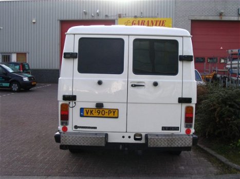 Volkswagen LT - 35 2.4 - 1