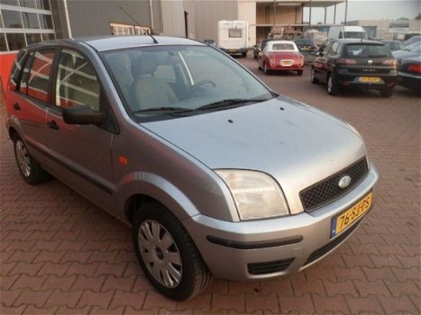 Ford Fusion - 1.4-16V Style - 1