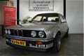 BMW 3-serie Coupé - e30 323i Coupé Type-1 NL auto 3de eigenaar - 1 - Thumbnail