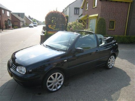 Volkswagen Golf Cabriolet - 1.8 Trendline - 1