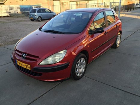 Peugeot 307 - 1.6-16V XR - 1