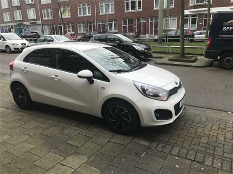 Kia Rio - 1.4 CVVT ExecutiveLine - 1