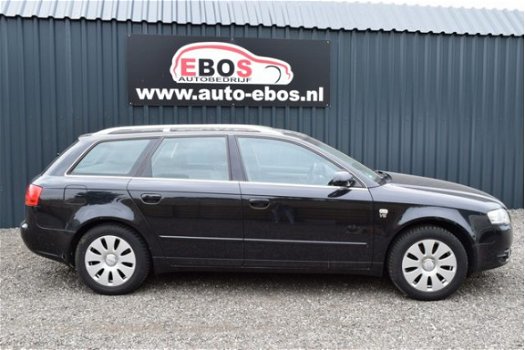 Audi A4 Avant - 2.5 TDI Pro Line - 1