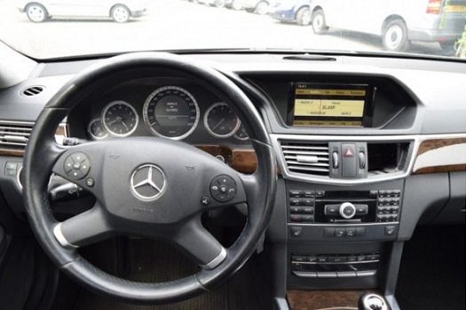 Mercedes-Benz E-klasse - 220 CDI Bns Class - 1