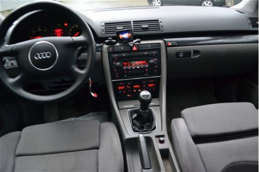 Audi A4 Avant - 2.5 TDI EXCLUSIVE MT Xenon - 1