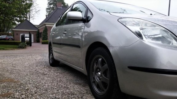 Toyota Prius - 1.5 VVT-i - 1