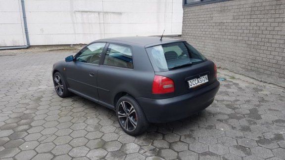 Audi A3 - 1.8 5V Ambiente - 1