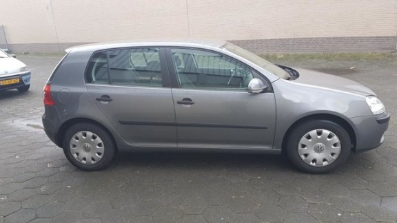 Volkswagen Golf - 1.6 FSI Turijn - 1