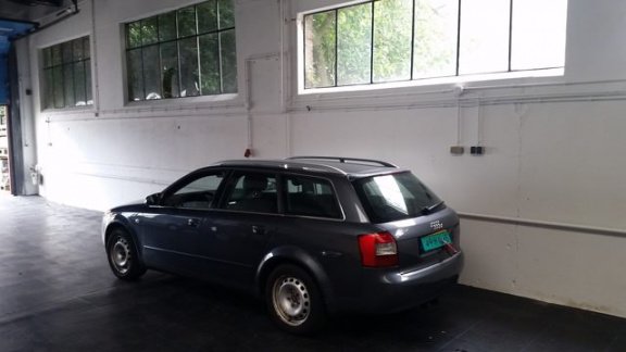 Audi A4 Avant - 1.9 TDI MT 96KW AUTOMAAT LEER XENON NAP - 1