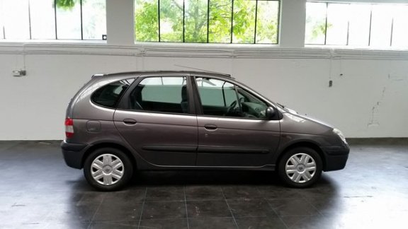 Renault Scénic - 1.6-16V EXPRESSION SPORT NAP CLIMA APK DEALER CAR - 1