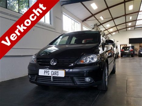 Volkswagen Golf Plus - 1.6 TRENDLINE Dealeronderhouden golf weinig echte KM NAP APK - 1