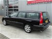 Volvo V70 - 2.4 T Automaat, Leder, Clima, YOUNGTIMER Bijtellingsvriendelijk - 1 - Thumbnail