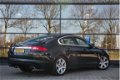 Jaguar XF - 2.7D V6 PREMIUM LUXURY , Achteruitrijcamera, Lederen interieur, Schuif-kanteldak, - 1 - Thumbnail