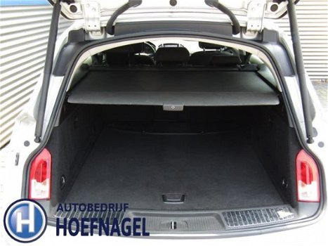 Opel Insignia Sports Tourer - 1.6T Sport Navigatie / Geregelde Airco / Parkeersensoren V+A - 1