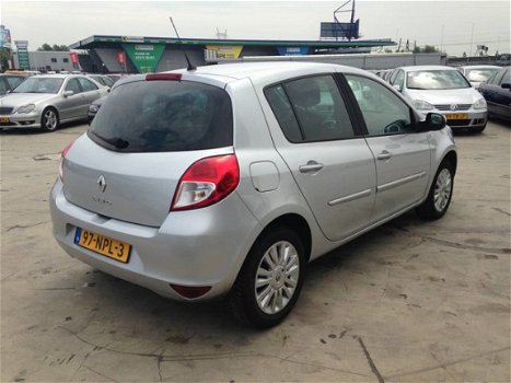 Renault Clio - 1.2 TCE Collection - 1