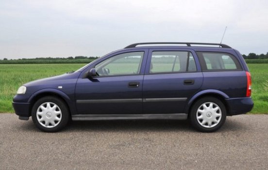 Opel Astra Wagon - 1.6-16V Pearl in goede staat met airco en nieuwe APK - 1