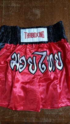 heren thaiboxing sportbroek rood/zwart mt:m nieuw