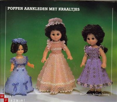 Poppen aankleden met kraaltjes Jannue Bebingh-Lanting - 1