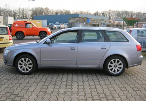 Audi A4 Avant - 1.6 Pro Line - 1