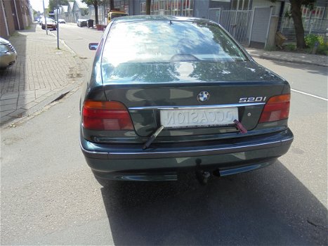 BMW 5-serie E39 520i 1998 Onderdelen en Plaatwerk 324/6 - 4