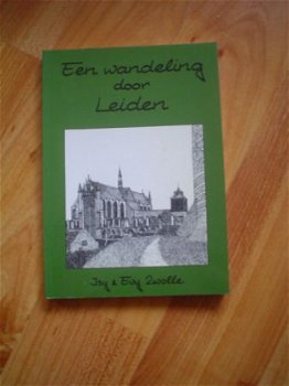 Een wandeling door Leiden door Isy en Evy Zwolle - 1