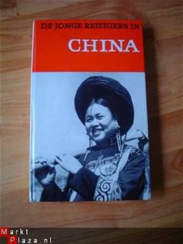 De jonge reizigers in China door James Bertram - 1