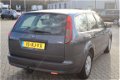 Ford Focus Wagon - 1.6 TDCI AMBIENTE Euro 4 airco, radio cd speler, cruise control, trekhaak - 1 - Thumbnail