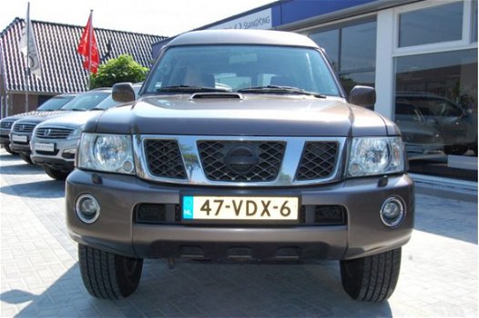 Nissan Patrol GR - 3.0 DI LUXURY - 5 deurs - Laag Tussenschot - 1