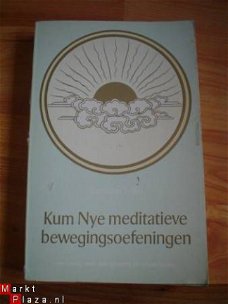 Kum Nye meditatieve bewegingsoefeningen door Tarthang Tulku