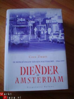 Diender in Amsterdam door Cees Zwart - 1