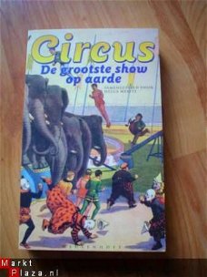 Circus samengesteld door Helga Merits