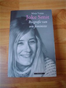 Joke Smit, Biografie van een feministe door M. Vuijsje