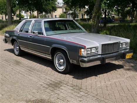 Mercury Grand Marquis - 4.6 V8 LS Nederlands geleverd Hessing - 1