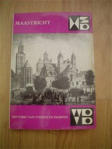 Oud Maastricht door M.A.F. Charles Thewissen