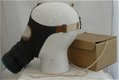 Gasmasker Engels Civiel / Civilian Duty Respirator, type: C1, met opbergdoos, 1938/39. - 5 - Thumbnail