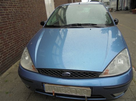 Ford Focus 1.6 3drs hatchback 2002 Onderdelen en Plaatwerk - 3