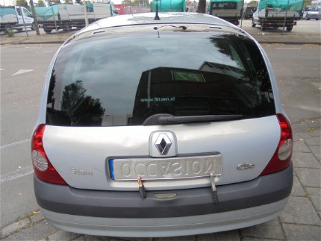 Renault Clio 2 2002 3drs 1.5 DCI Onderdelen en Plaatwerk - 4