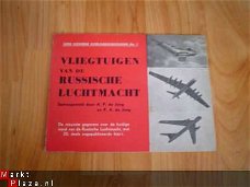 Vliegtuigen van de Russische luchtmacht door De Jong