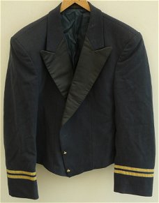 Uniform AT (Avond Tenue), Jas & Broek & Gilet, Kapitein, Koninklijke Luchtmacht, jaren'60/'70.(Nr.1)