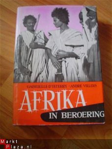 Afrika in beroering door Gabriëlle D'Ieteren & André Villers