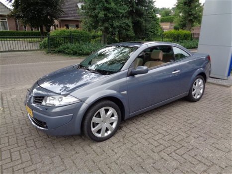 Renault Mégane coupé cabriolet - 2.0-16V Tech Line Leder - 1