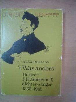 't Was anders door Alex de Haas - 1