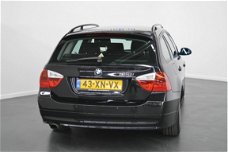 BMW 3-serie Touring - 320i High Executive Xenon