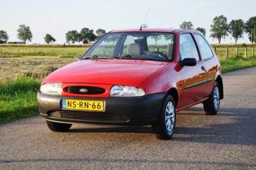 Ford Fiesta - 1.3-16V CTX Studio Automaat in goede conditie met stuurbekrachtiging - 1