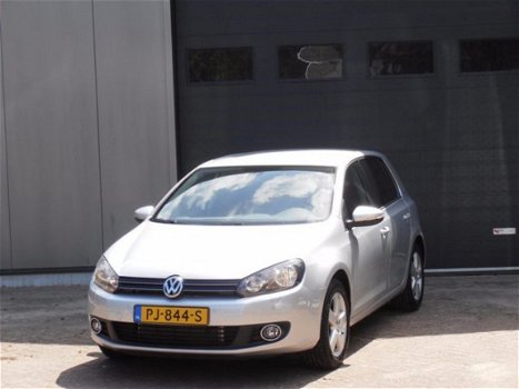 Volkswagen Golf - 1.2 105 PK Dealer auto / Clima / Cruise / Pdc V+A / 90 Dkm - 1