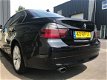 BMW 3-serie - 320d High Executive|Automaat|NAvi|Leder|XENON|PDC|BOMVOL - 1 - Thumbnail