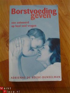 Borstvoeding geven door Adrienne de Reede-Dunselman