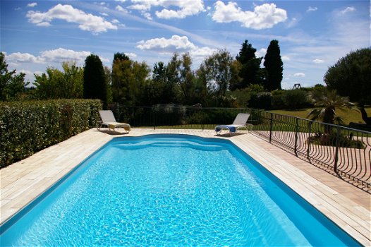 2 persoons studio met zwembad in Aups Zuid Frankrijk - 8